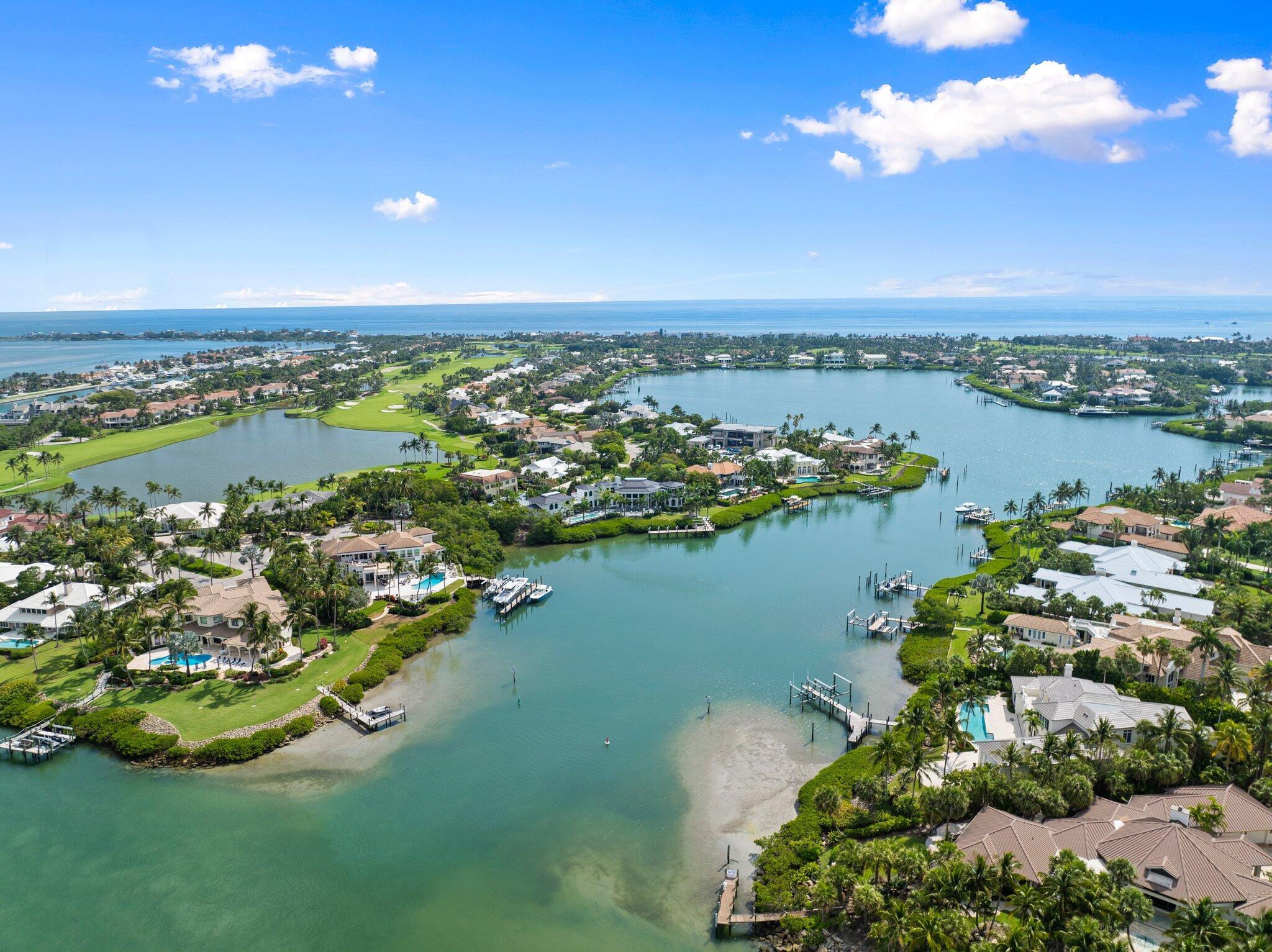 Stuart, Florida, 34996, United States, 4 Bedrooms Bedrooms, ,6 BathroomsBathrooms,Residential,Active,1831837