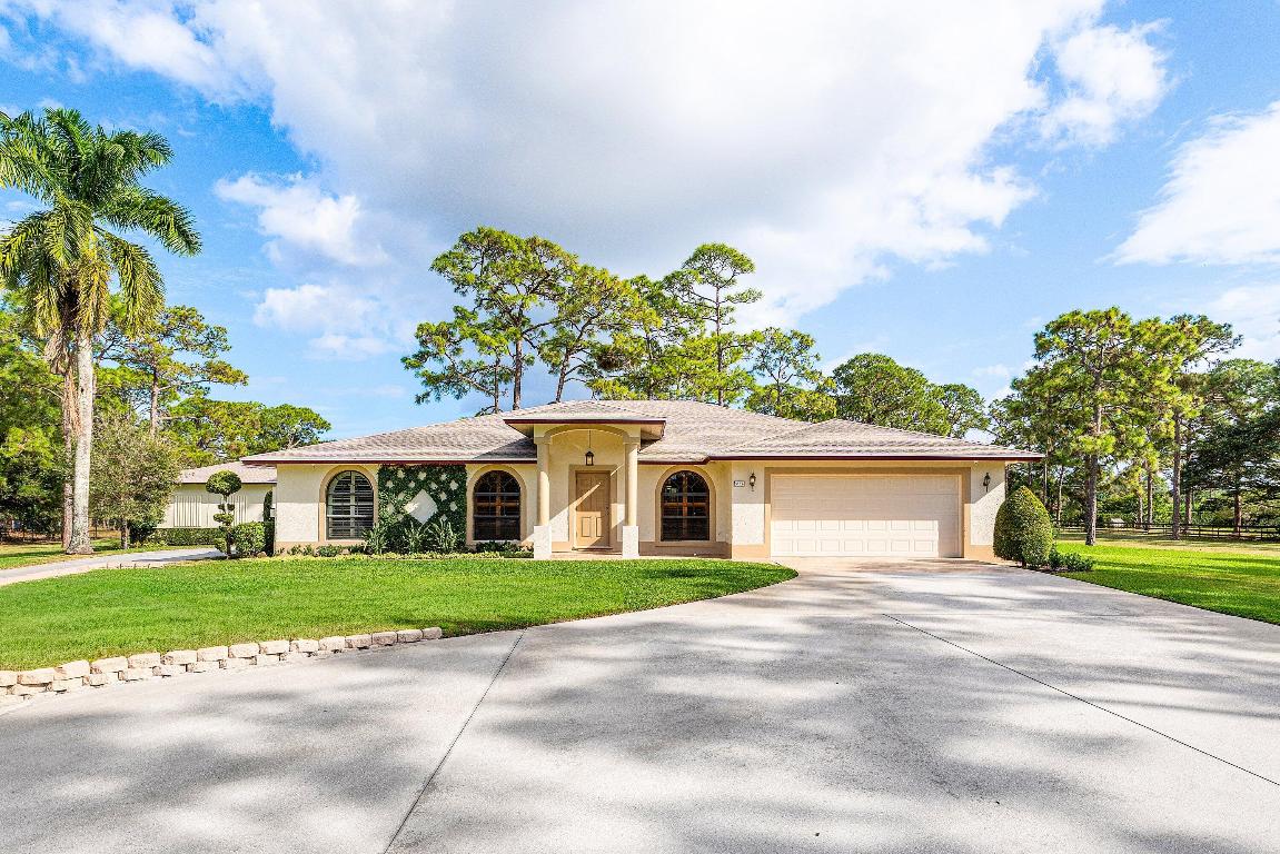 Loxahatchee Groves, Florida, 33470, United States, 4 Bedrooms Bedrooms, ,2 BathroomsBathrooms,Residential,Active,2008730