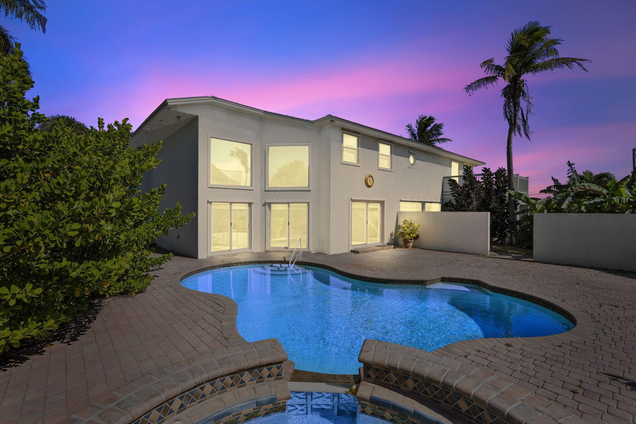 Fort Pierce, Florida, 34949, United States, 5 Bedrooms Bedrooms, ,5 BathroomsBathrooms,Residential,Active,1970997