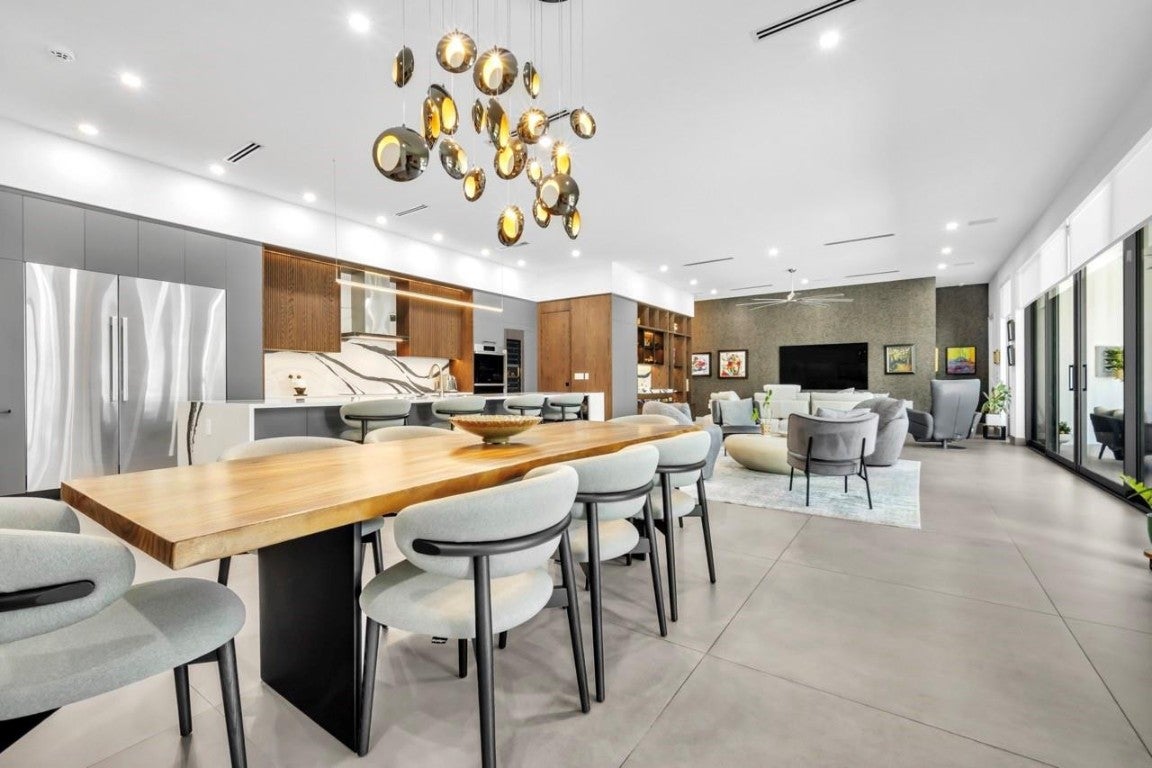 Wilton Manors, Florida, 33305, United States, 3 Bedrooms Bedrooms, ,4 BathroomsBathrooms,Residential,Active,2007993