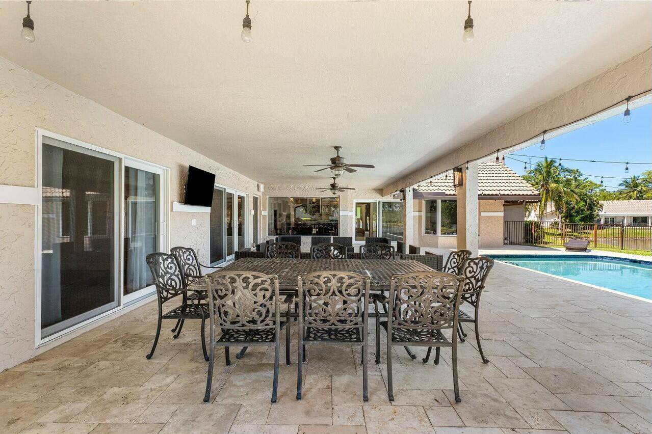 Boca Raton, Florida, 33433, United States, 4 Bedrooms Bedrooms, ,3 BathroomsBathrooms,Residential,Active,1941381