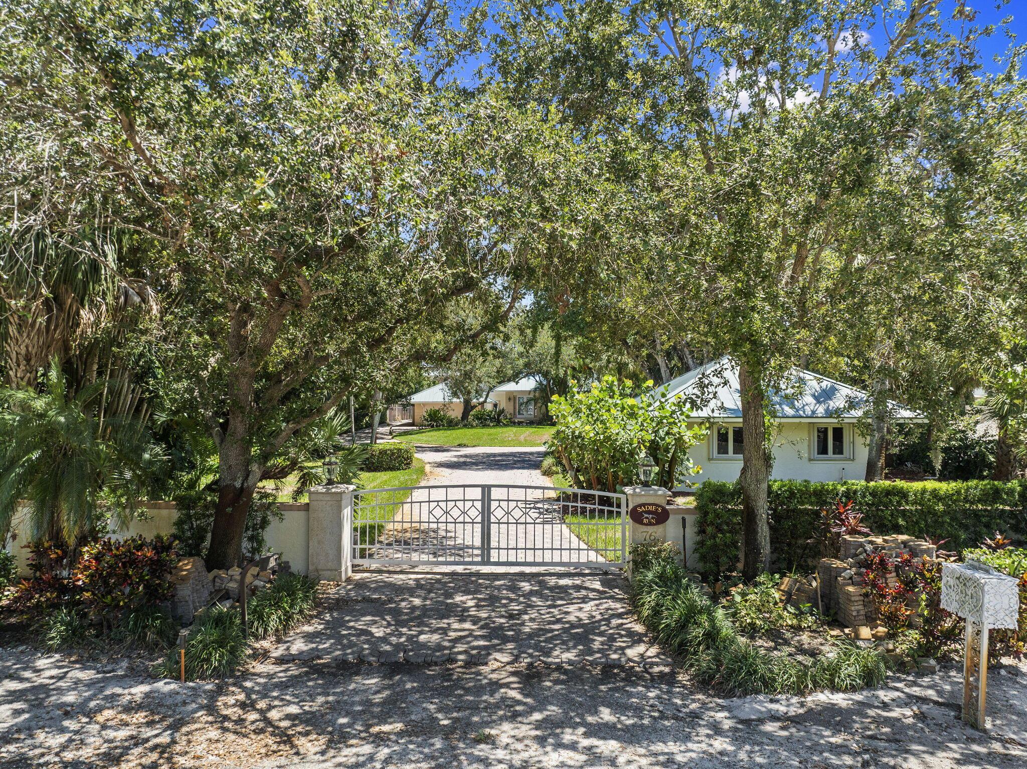 Sewalls Point, Florida, 34996, United States, 3 Bedrooms Bedrooms, ,4 BathroomsBathrooms,Residential,Active,1919064