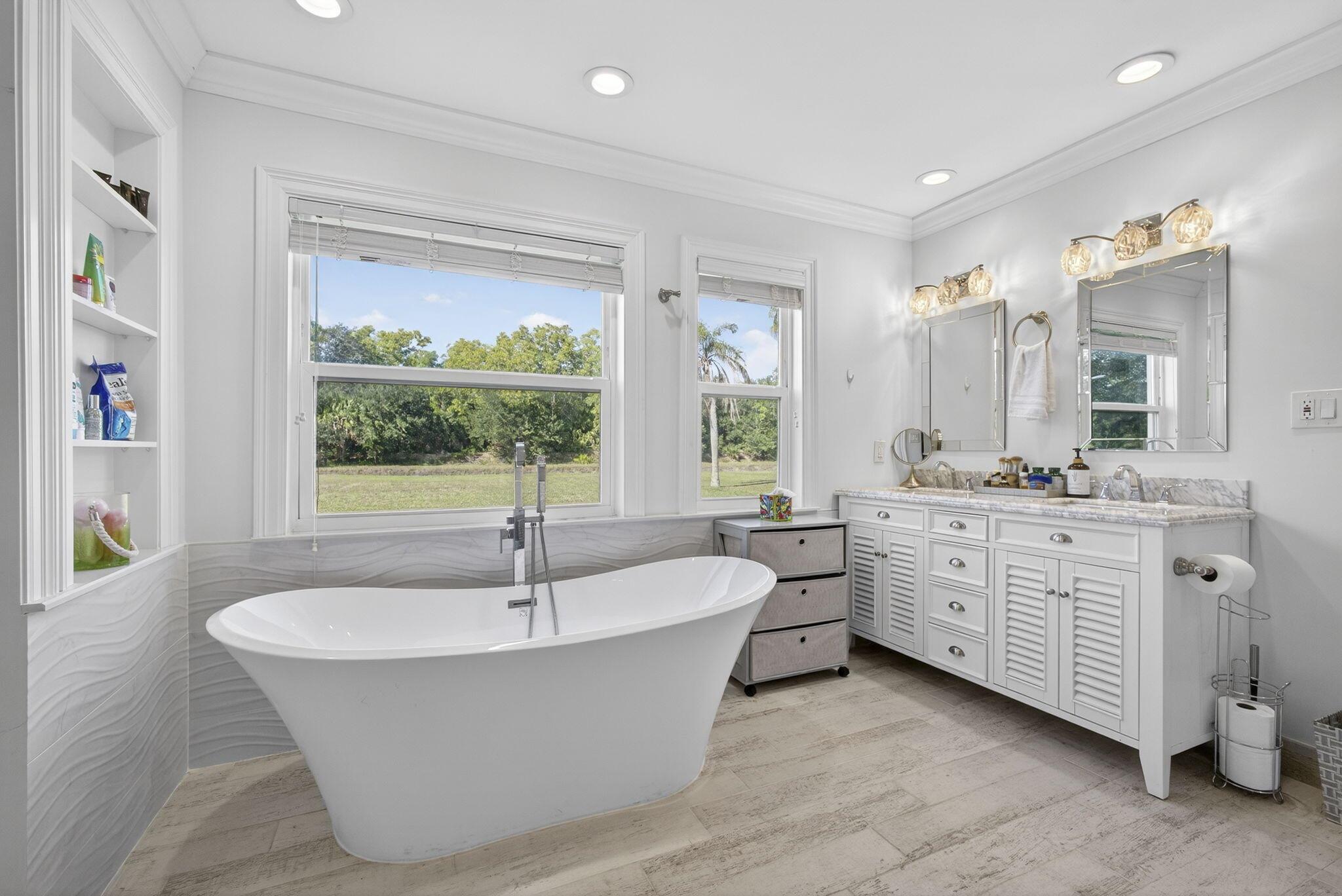 Wellington, Florida, 33470, United States, 4 Bedrooms Bedrooms, ,4 BathroomsBathrooms,Residential,Active,2003540