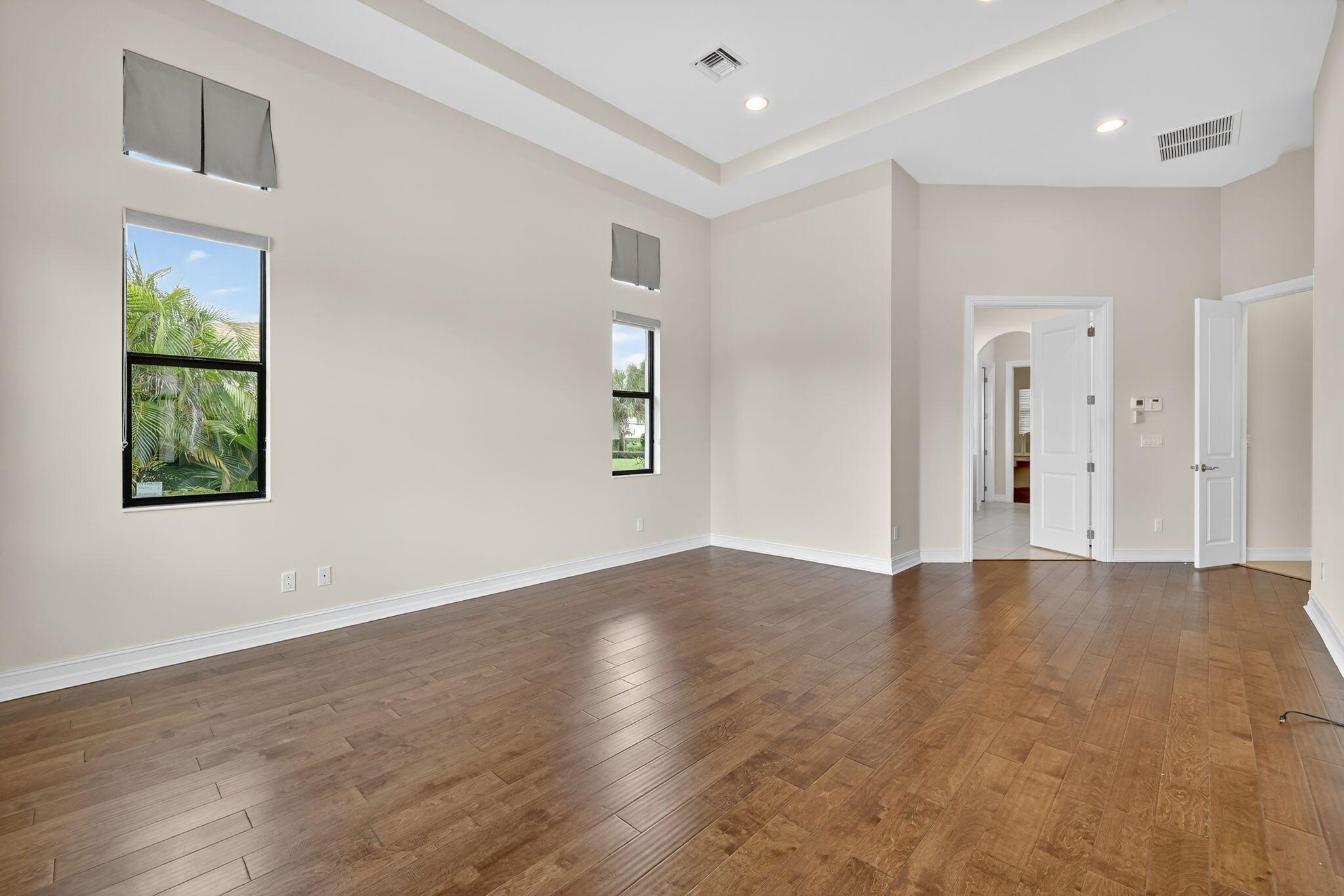 Palm City, Florida, 34990, United States, 4 Bedrooms Bedrooms, ,5 BathroomsBathrooms,Residential,Active,1952625