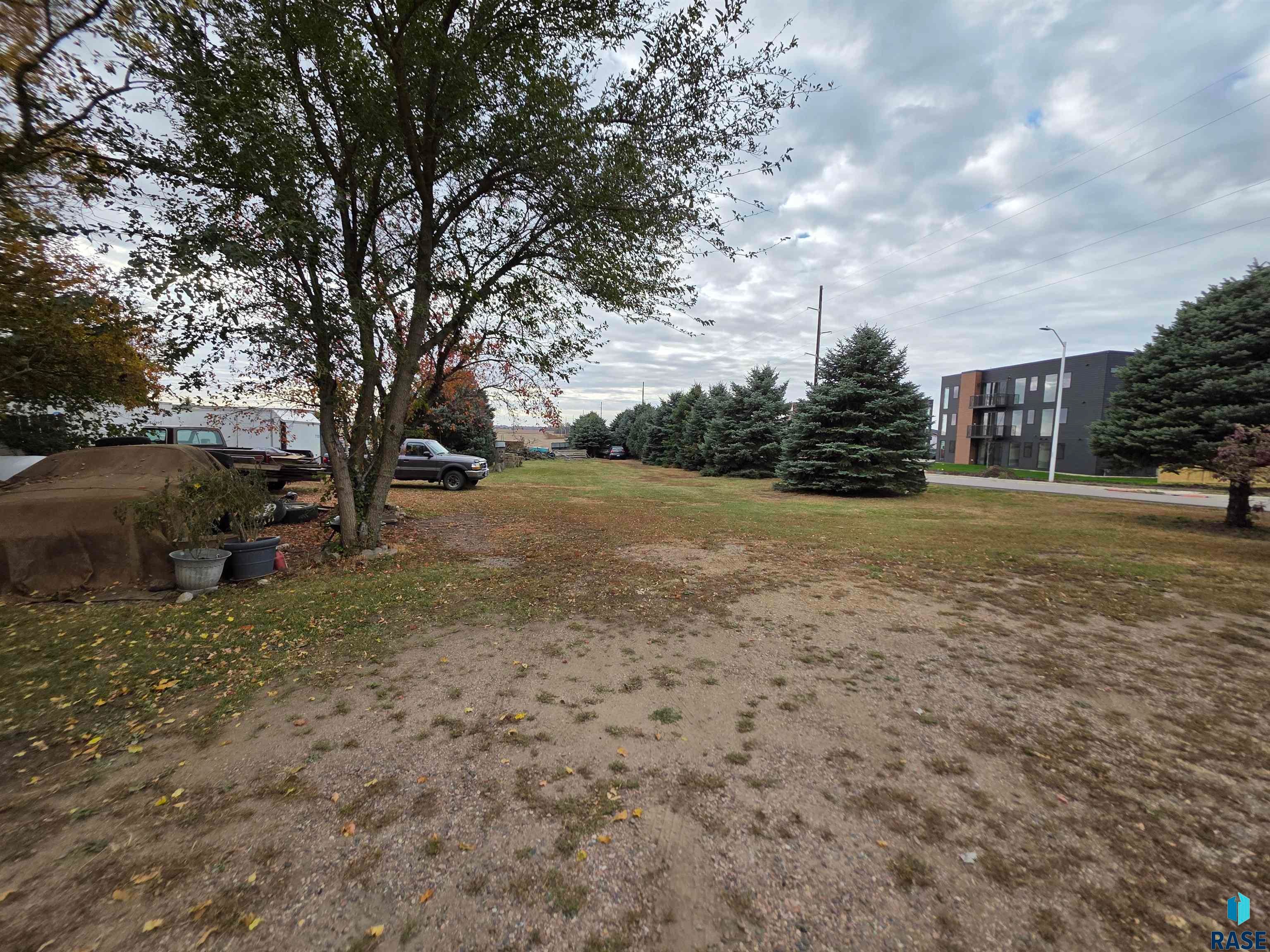 Brandon, South Dakota, 57005, United States, 3 Bedrooms Bedrooms, ,3 BathroomsBathrooms,Residential,Active,1969629