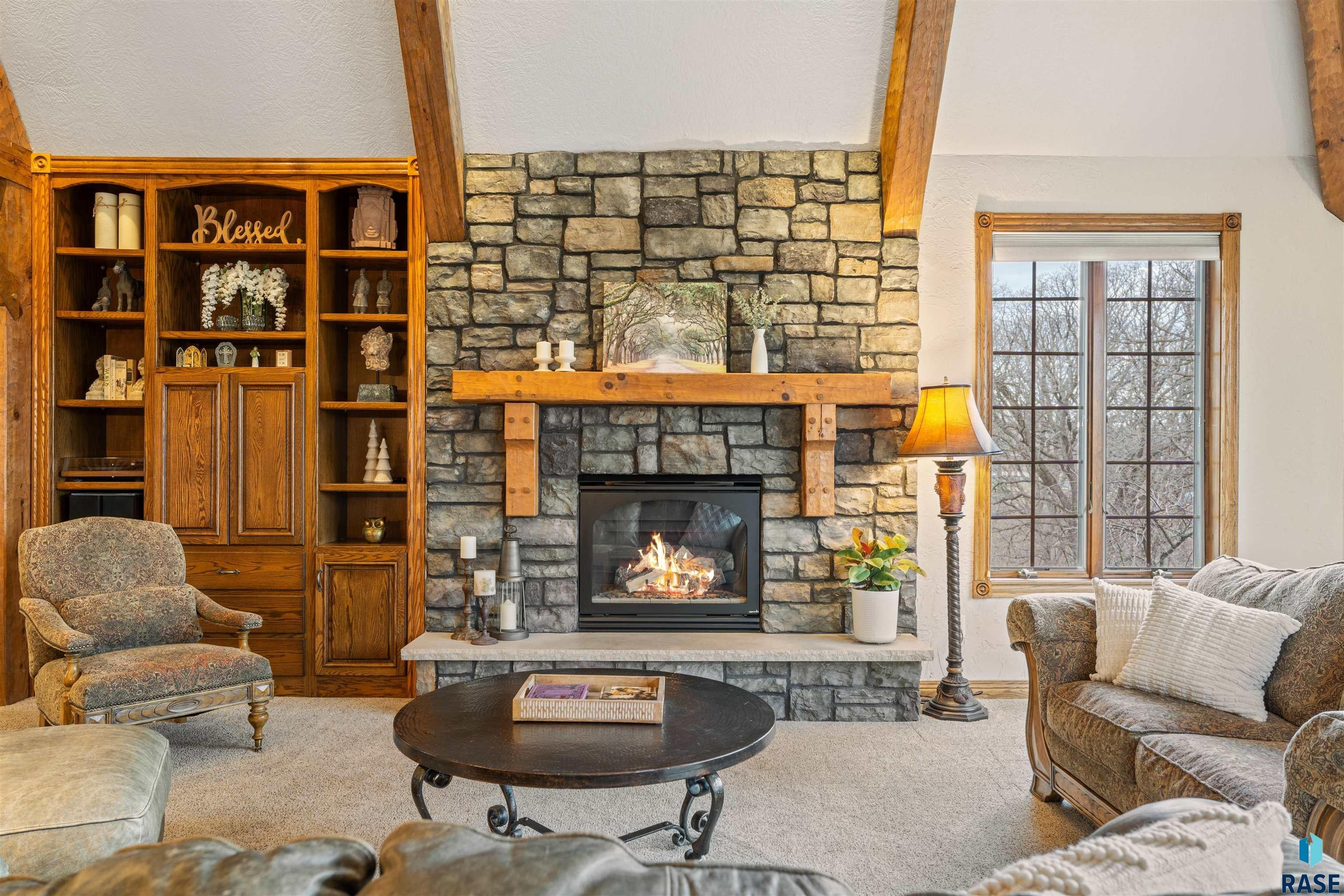 Sioux Falls, South Dakota, 57110, United States, 6 Bedrooms Bedrooms, ,6 BathroomsBathrooms,Residential,Active,1888969