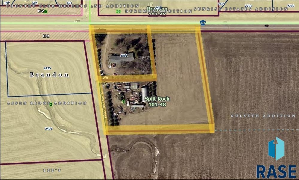 Brandon, South Dakota, 57005, United States, 3 Bedrooms Bedrooms, ,3 BathroomsBathrooms,Residential,Active,1969629