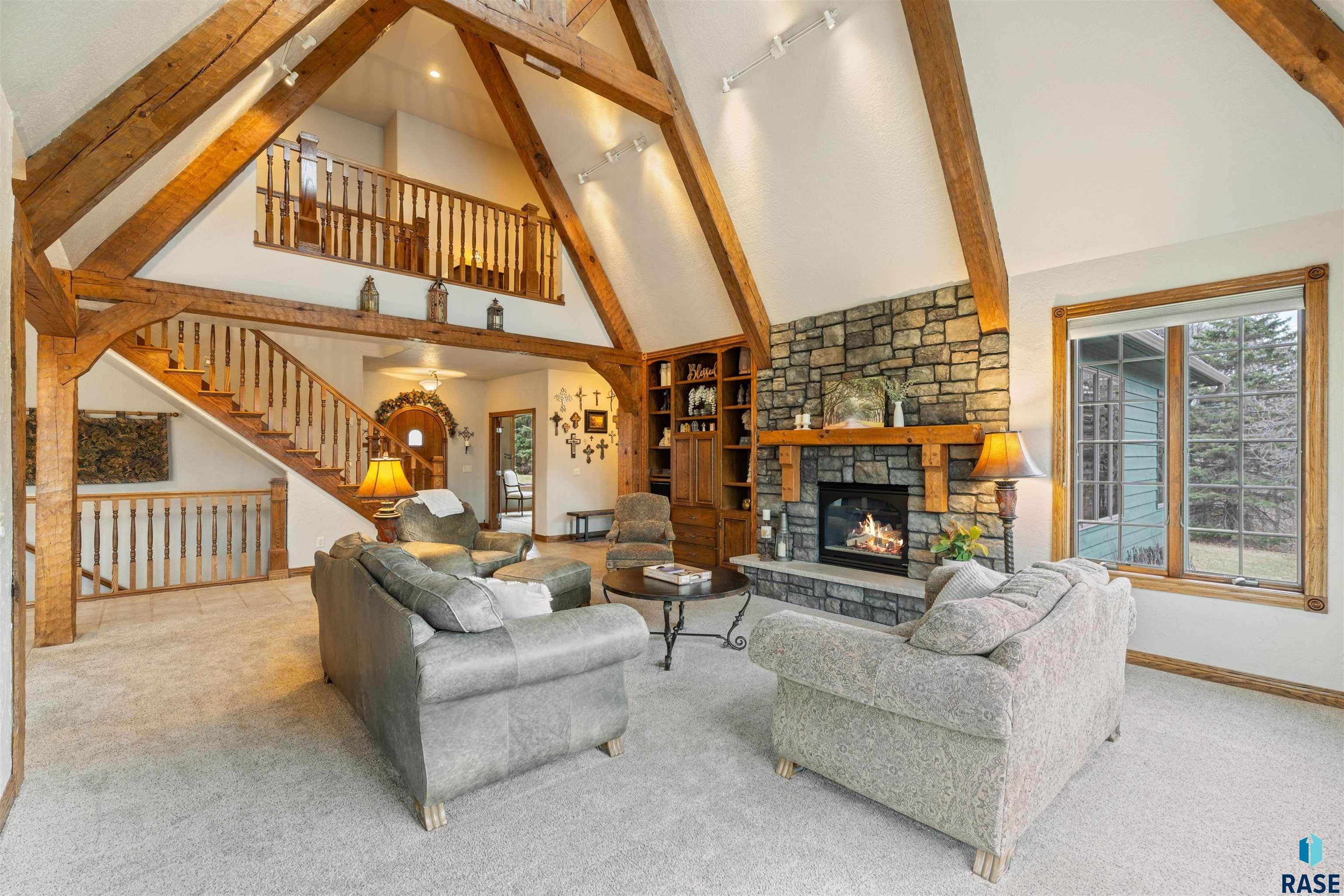 Sioux Falls, South Dakota, 57110, United States, 6 Bedrooms Bedrooms, ,6 BathroomsBathrooms,Residential,Active,1888969