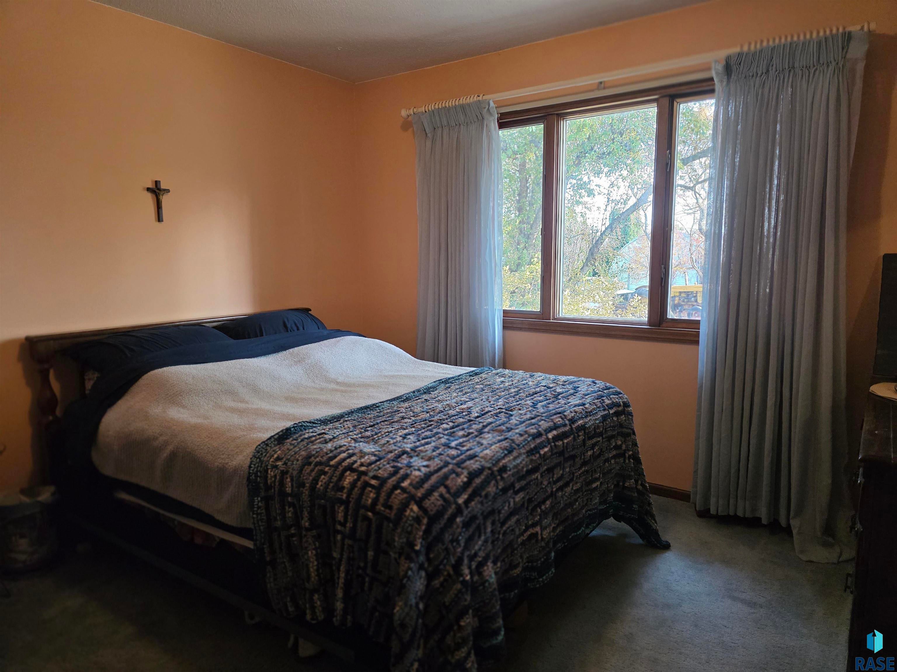 Brandon, South Dakota, 57005, United States, 3 Bedrooms Bedrooms, ,3 BathroomsBathrooms,Residential,Active,1969629