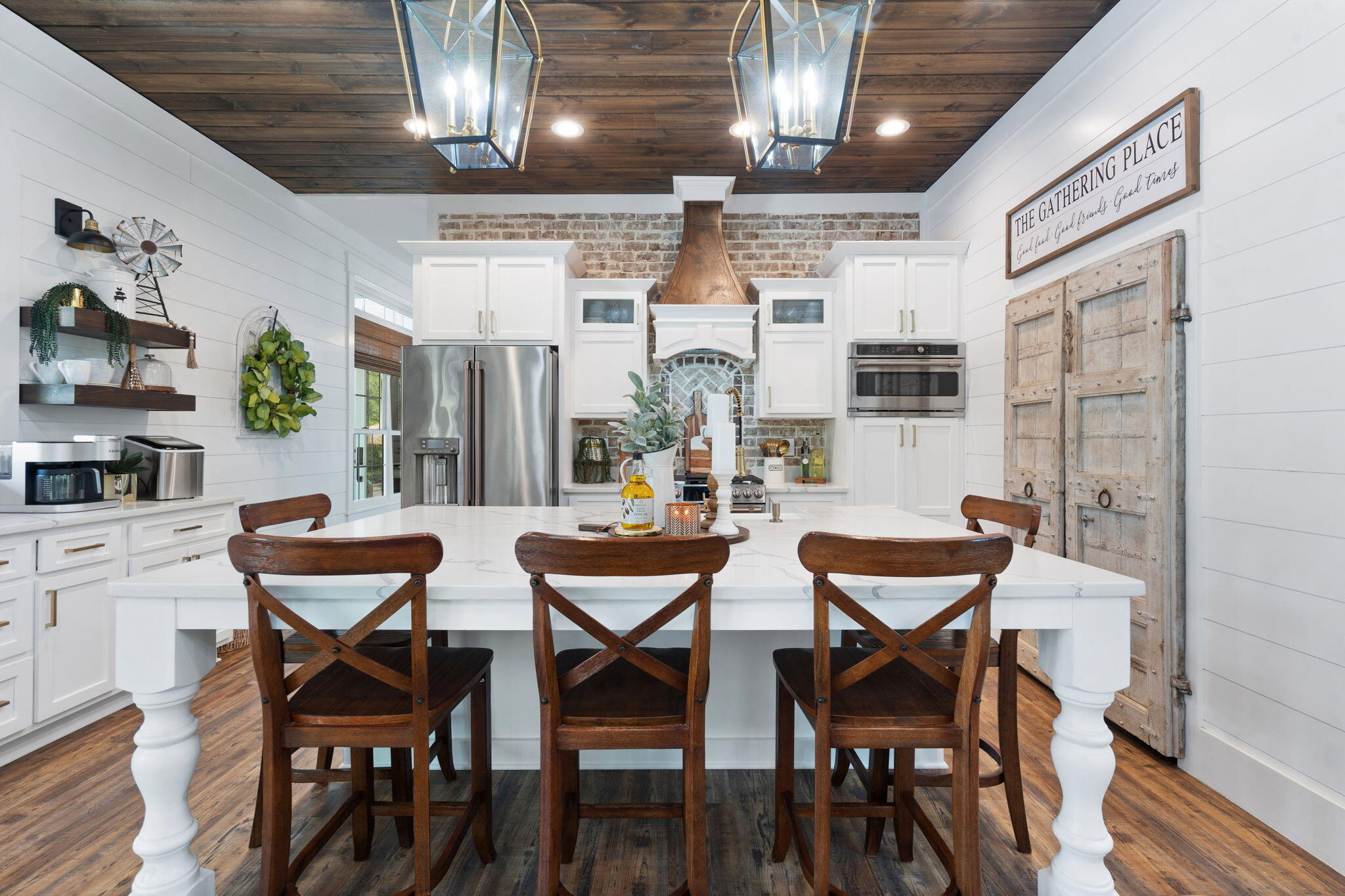 Calhoun, Tennessee, 37309, United States, 4 Bedrooms Bedrooms, ,3 BathroomsBathrooms,Residential,Active,1742062