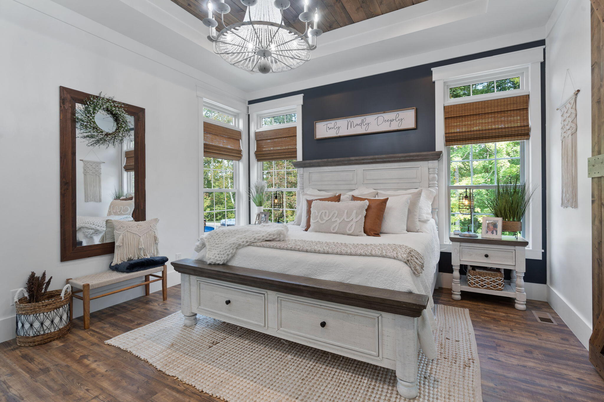 Calhoun, Tennessee, 37309, United States, 4 Bedrooms Bedrooms, ,3 BathroomsBathrooms,Residential,Active,1742062