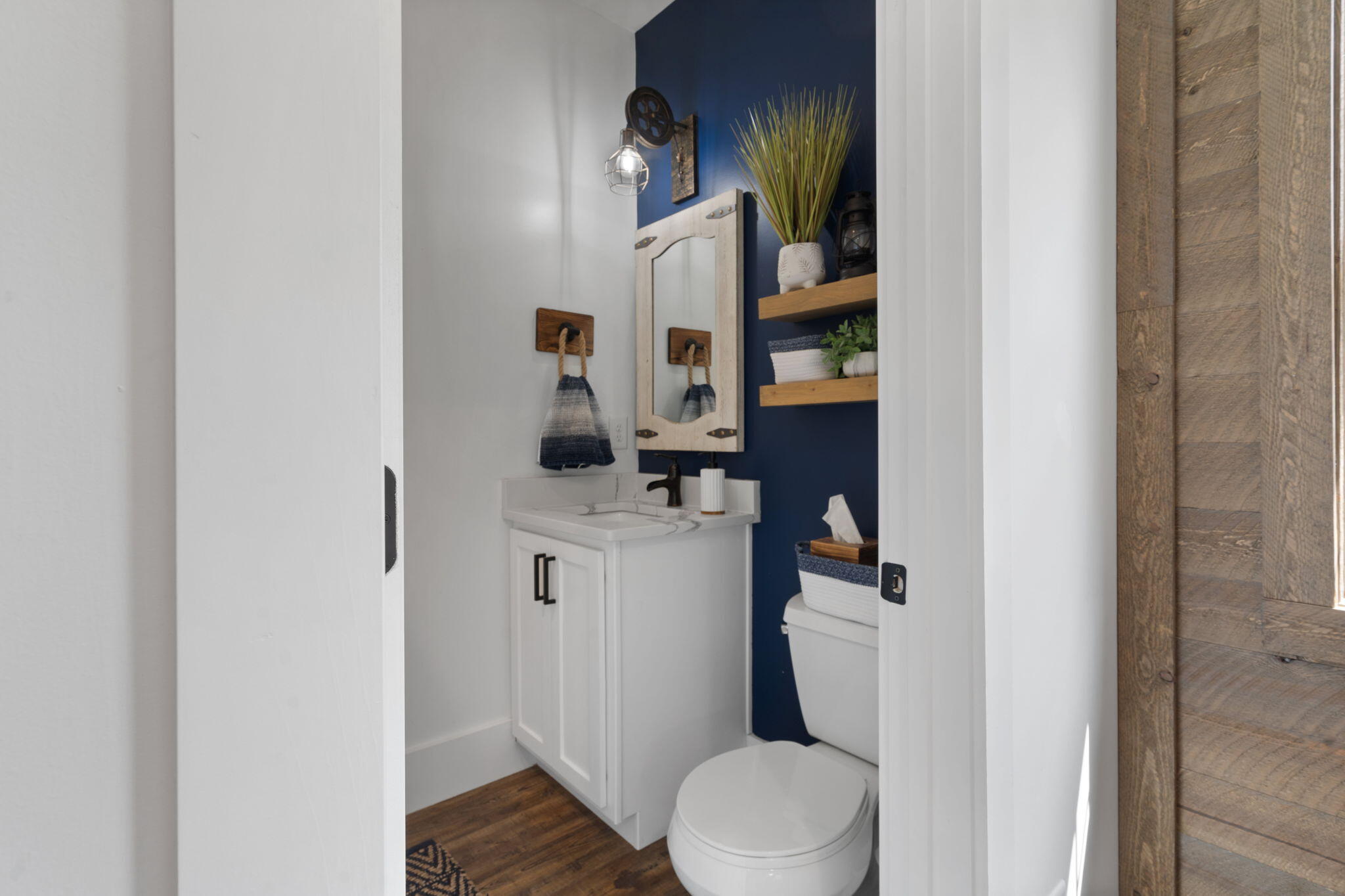 Calhoun, Tennessee, 37309, United States, 4 Bedrooms Bedrooms, ,3 BathroomsBathrooms,Residential,Active,1742062