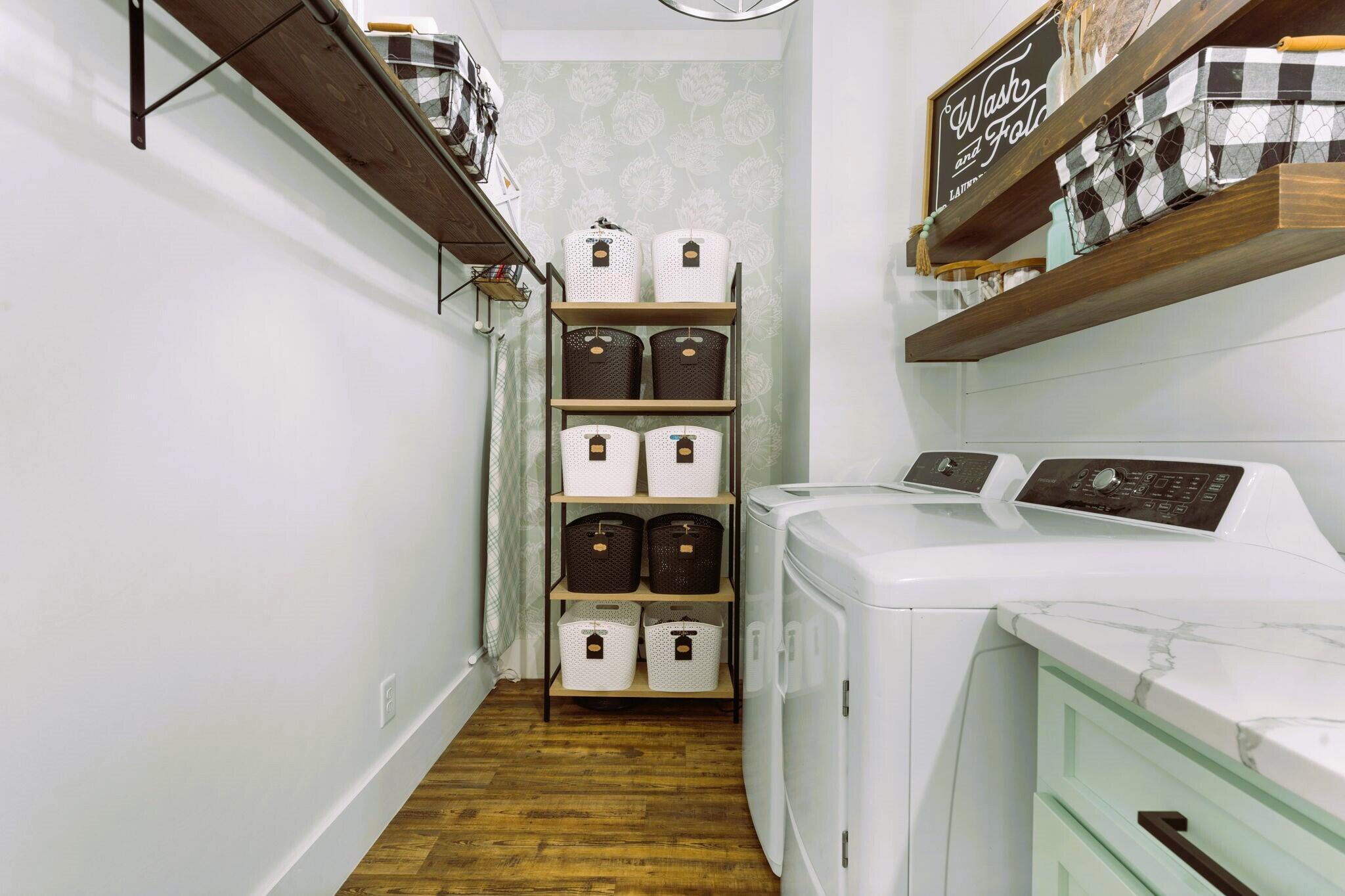 Calhoun, Tennessee, 37309, United States, 4 Bedrooms Bedrooms, ,3 BathroomsBathrooms,Residential,Active,1742062