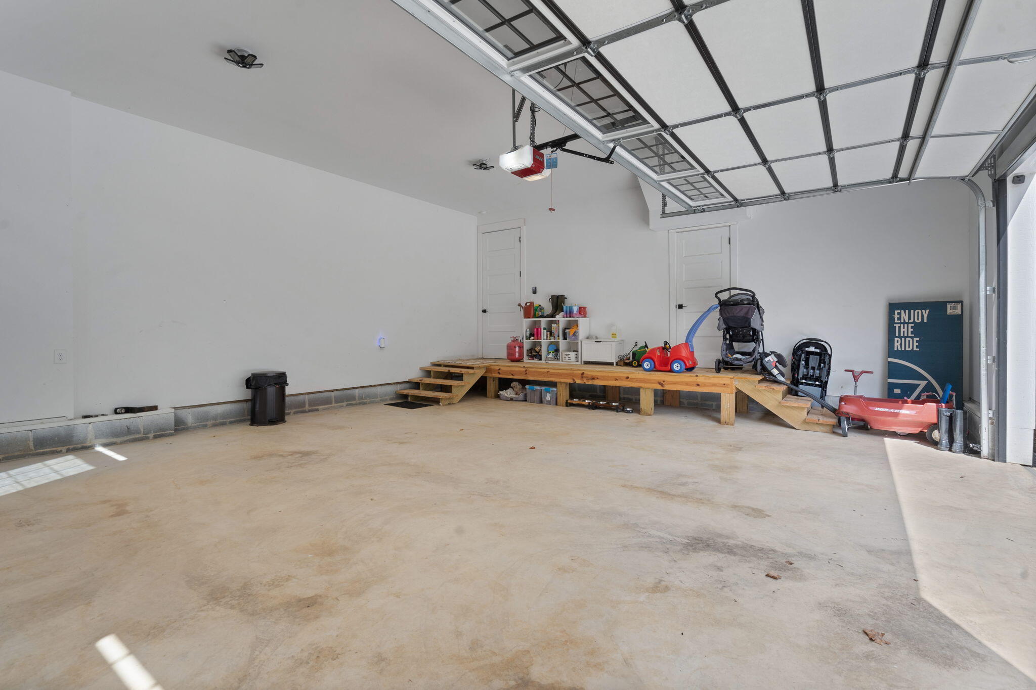 Calhoun, Tennessee, 37309, United States, 4 Bedrooms Bedrooms, ,3 BathroomsBathrooms,Residential,Active,1742062