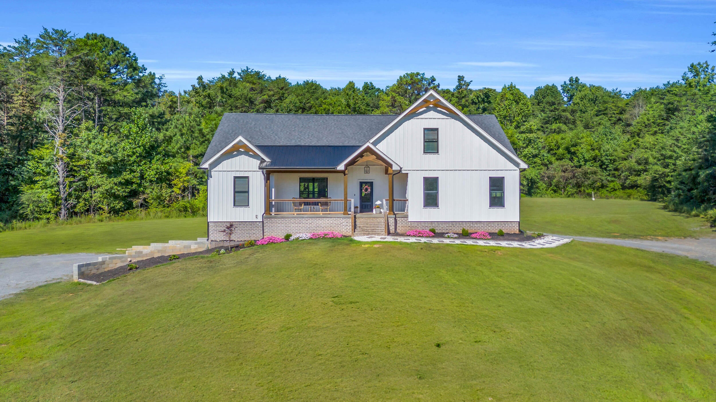 Mcdonald, Tennessee, 37353, United States, 4 Bedrooms Bedrooms, ,3 BathroomsBathrooms,Residential,Active,1936688