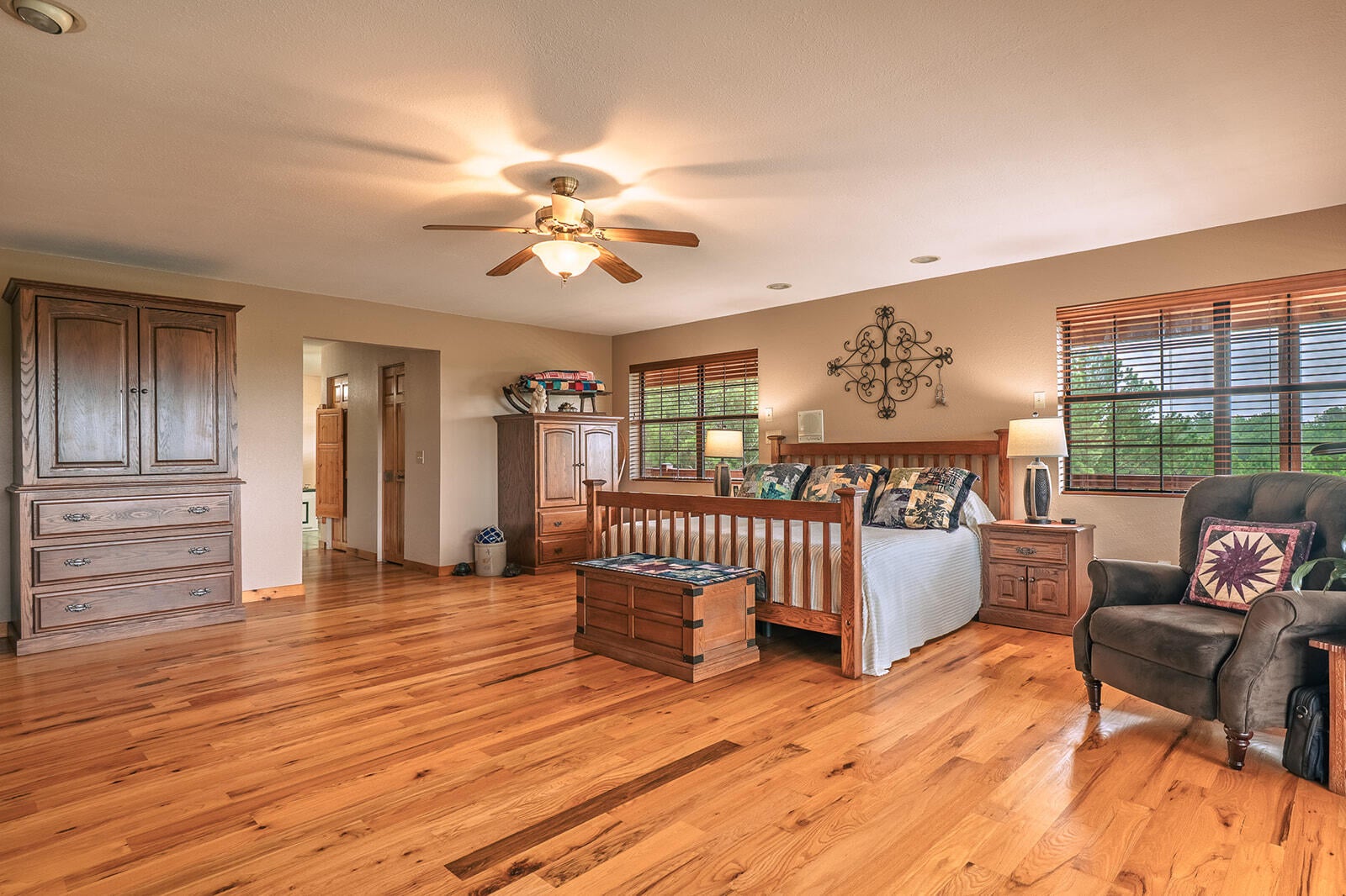 Copperhill, Tennessee, 37317, United States, 5 Bedrooms Bedrooms, ,6 BathroomsBathrooms,Residential,Active,1877841