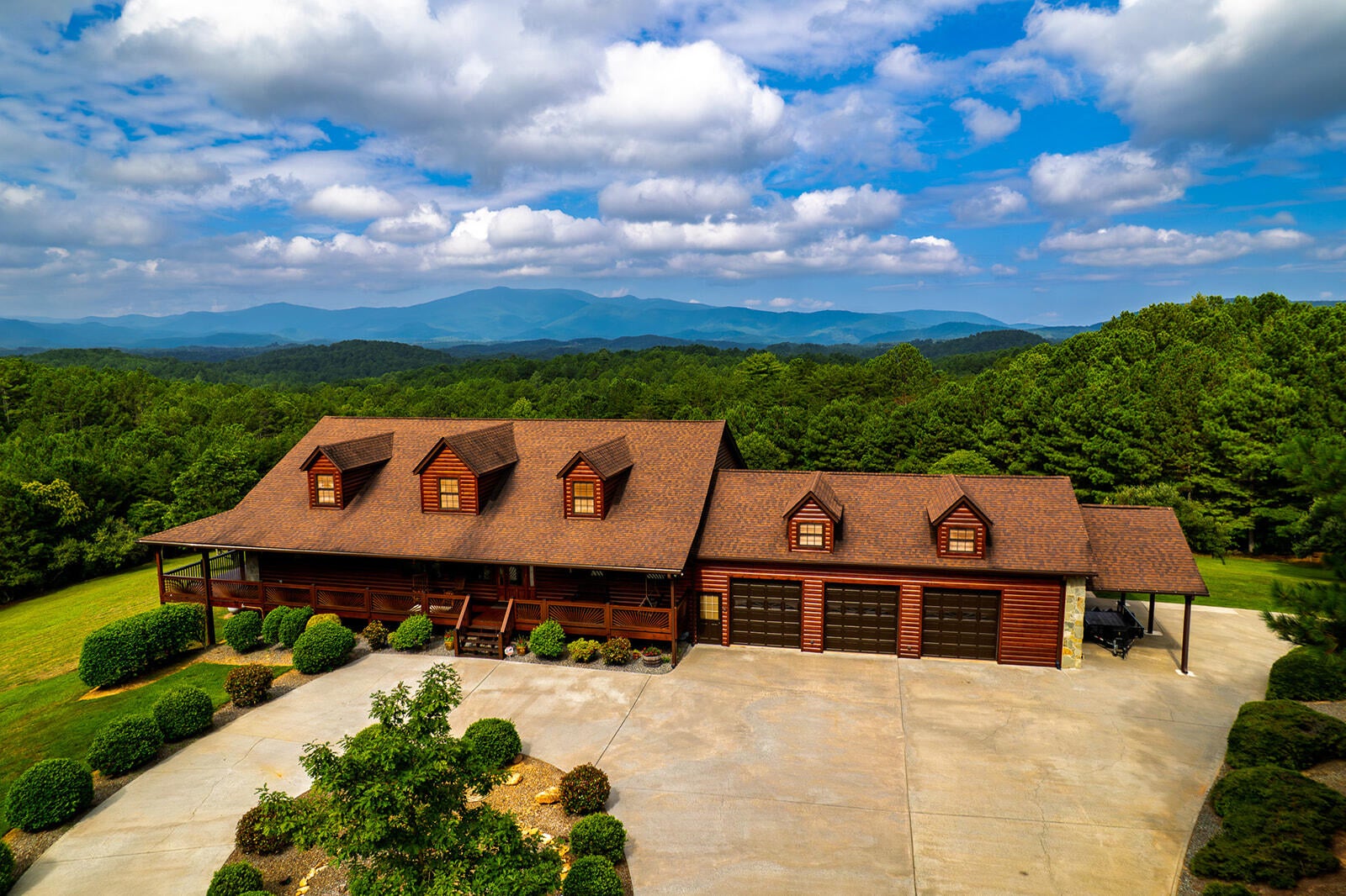 Copperhill, Tennessee, 37317, United States, 5 Bedrooms Bedrooms, ,6 BathroomsBathrooms,Residential,Active,1877841