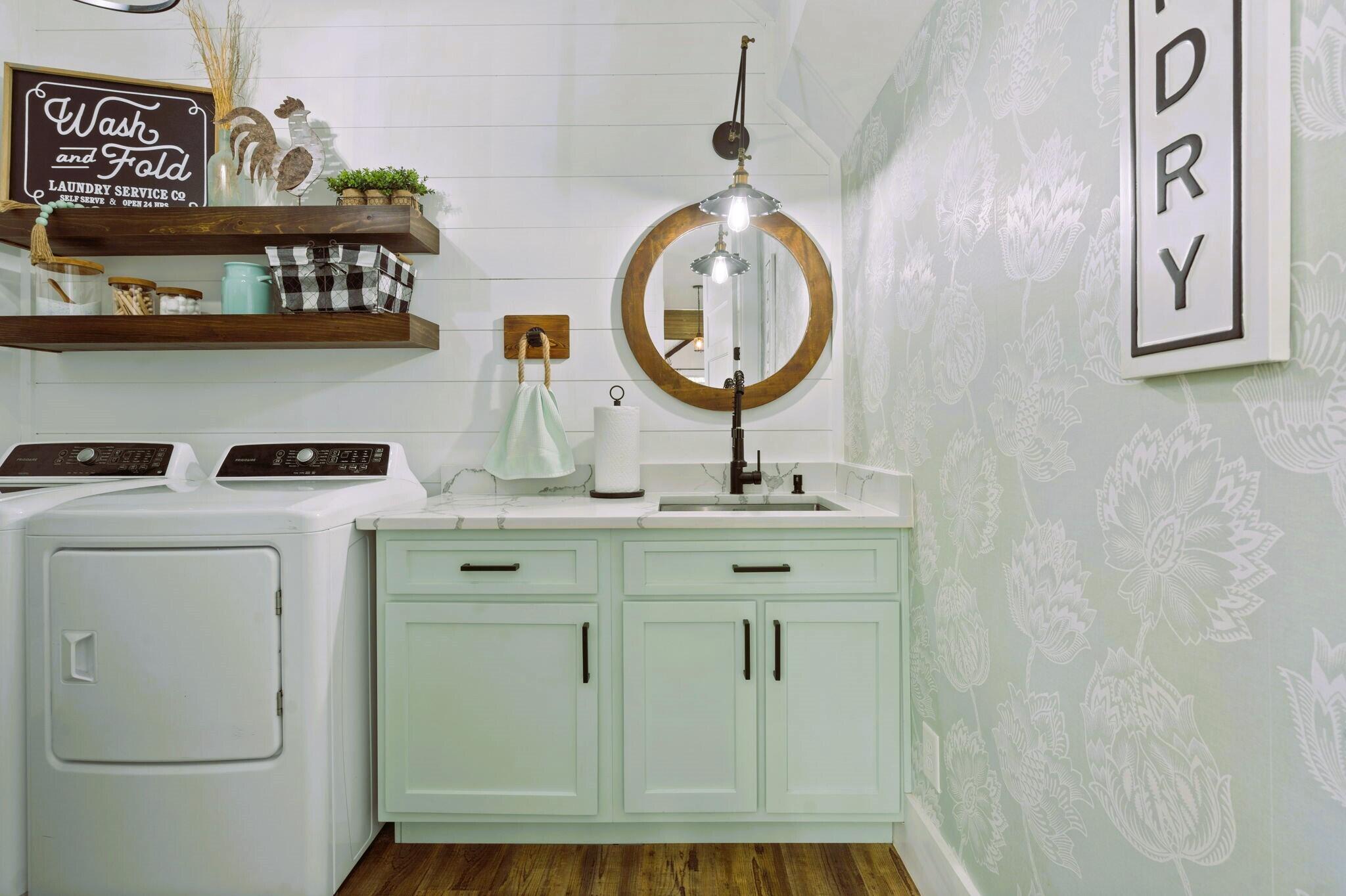 Calhoun, Tennessee, 37309, United States, 4 Bedrooms Bedrooms, ,3 BathroomsBathrooms,Residential,Active,1742062