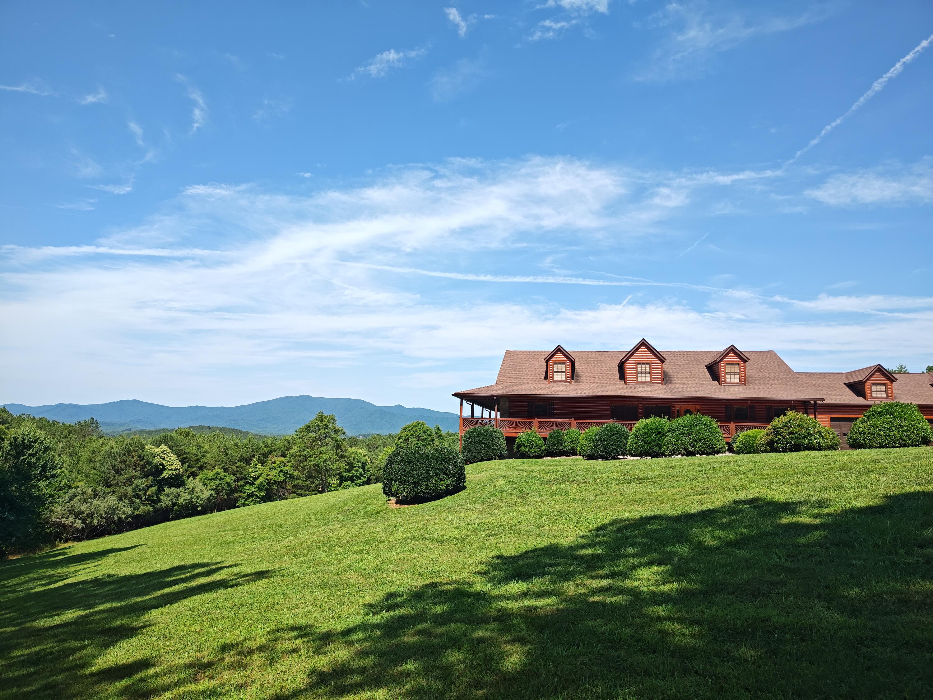 Copperhill, Tennessee, 37317, United States, 5 Bedrooms Bedrooms, ,6 BathroomsBathrooms,Residential,Active,1877841