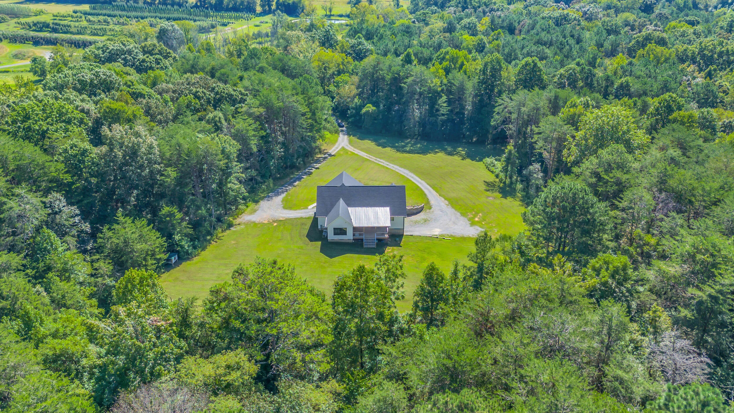 Mcdonald, Tennessee, 37353, United States, 4 Bedrooms Bedrooms, ,3 BathroomsBathrooms,Residential,Active,1936688