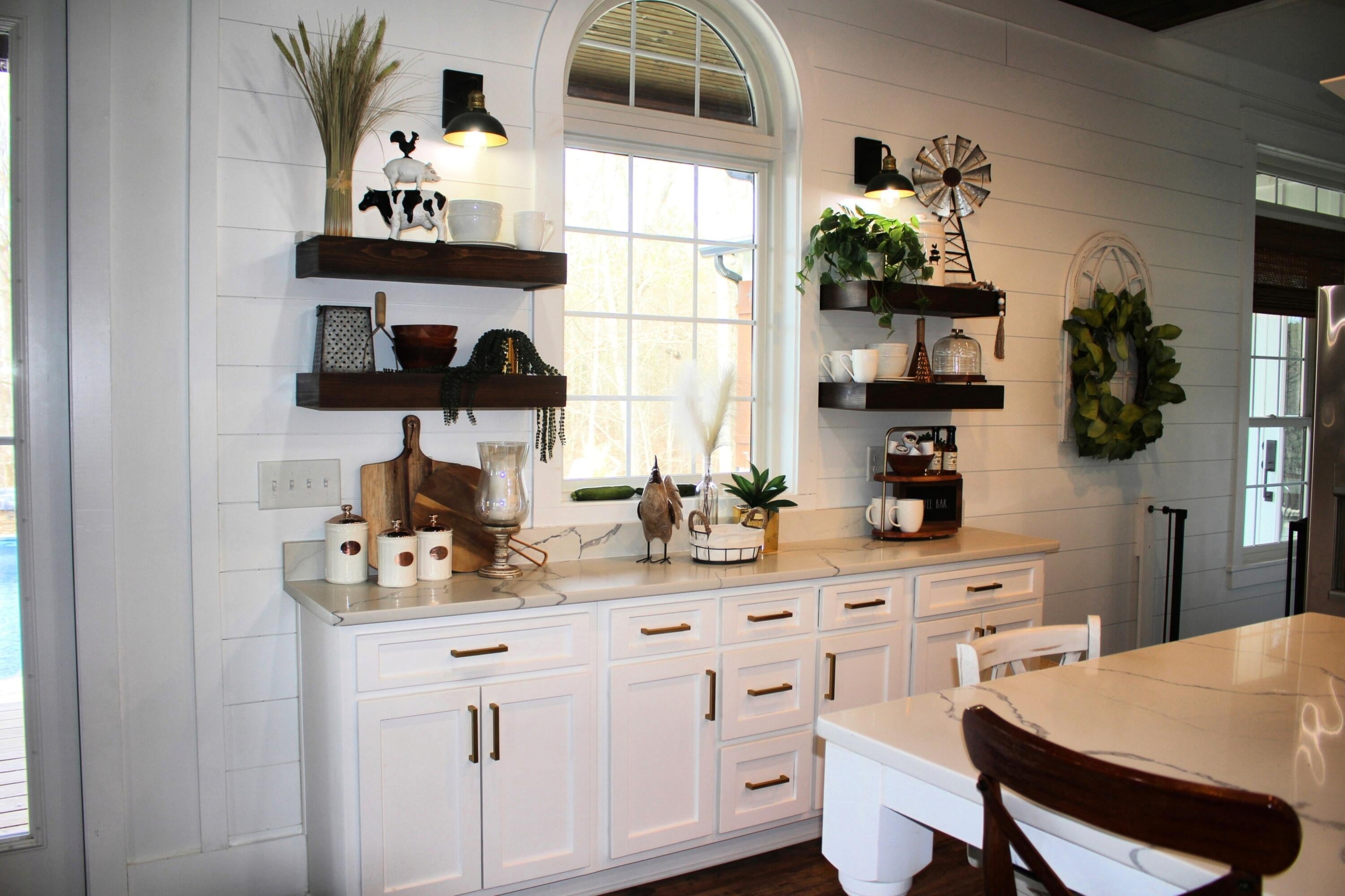 Calhoun, Tennessee, 37309, United States, 4 Bedrooms Bedrooms, ,3 BathroomsBathrooms,Residential,Active,1742062