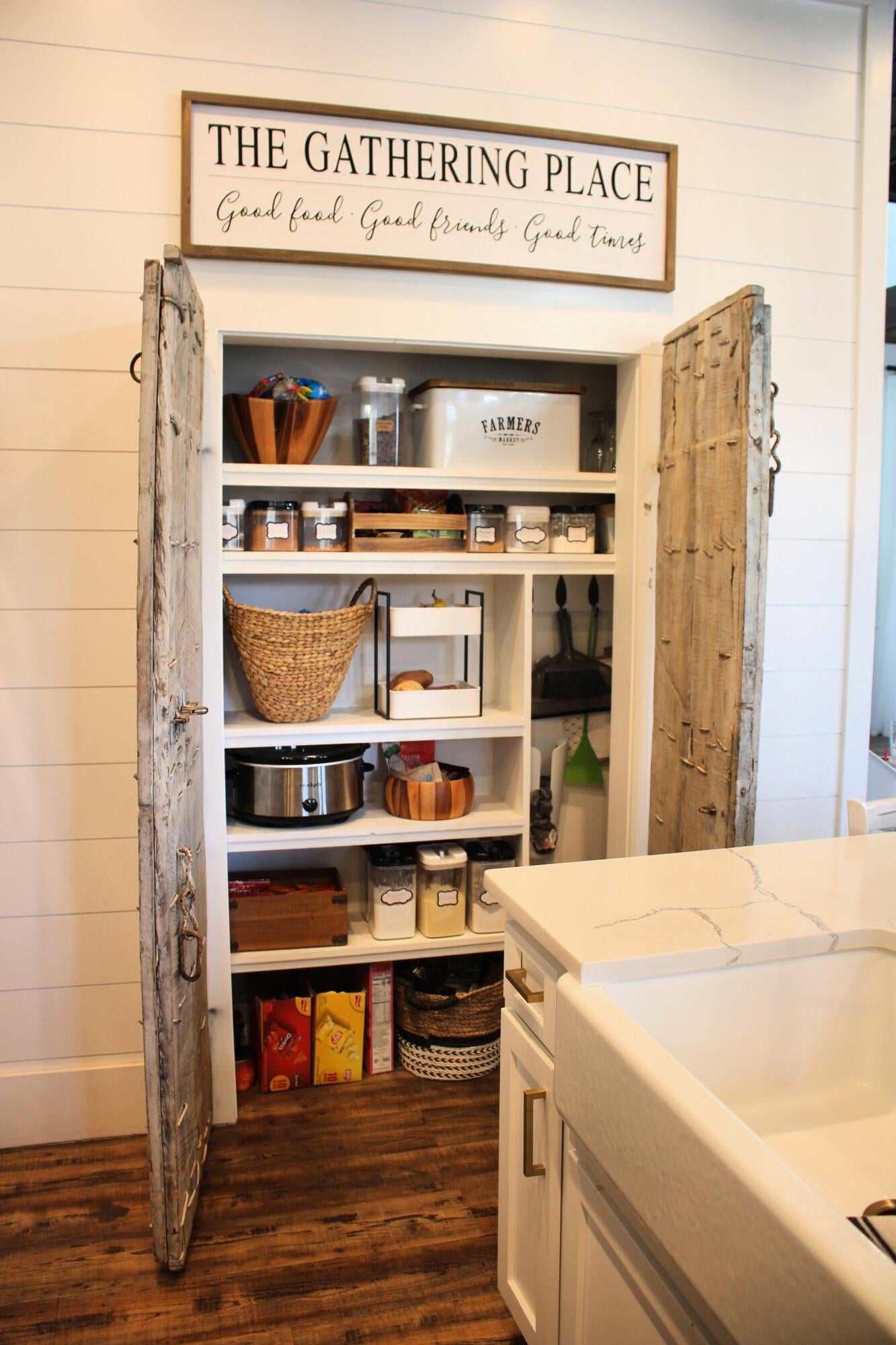 Calhoun, Tennessee, 37309, United States, 4 Bedrooms Bedrooms, ,3 BathroomsBathrooms,Residential,Active,1742062