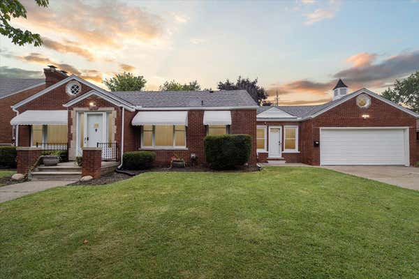 27215 LITTLE MACK AVE, SAINT CLAIR SHORES, MI 48081 - Image 1