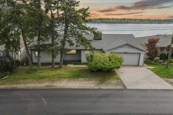 1015 RIVER RD, SAINT CLAIR, MI 48079 - Image 1