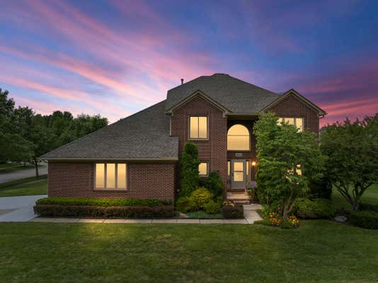 56437 CROMWELL CT, SHELBY TOWNSHIP, MI 48316 - Image 1