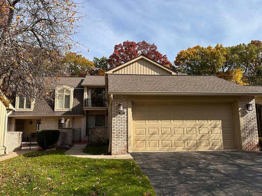 1447 RAVINEVIEW CT # C-12, BLOOMFIELD HILLS, MI 48304 - Image 1