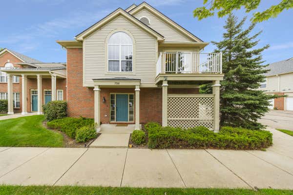 17200 CHESAPEAKE CIR, WALLED LAKE, MI 48390 - Image 1