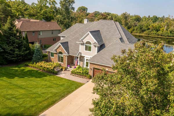 7064 CEDARBANK DR, WEST BLOOMFIELD, MI 48324 - Image 1