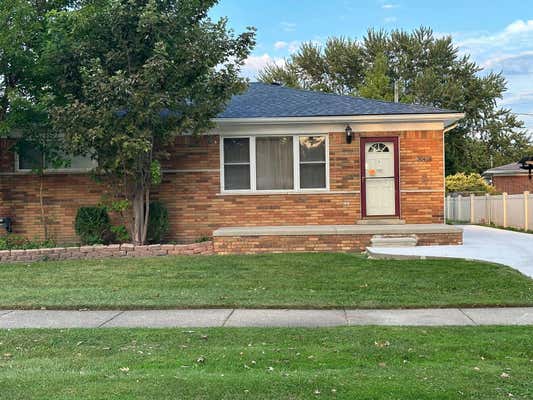 30404 TAYLOR ST, SAINT CLAIR SHORES, MI 48082 - Image 1