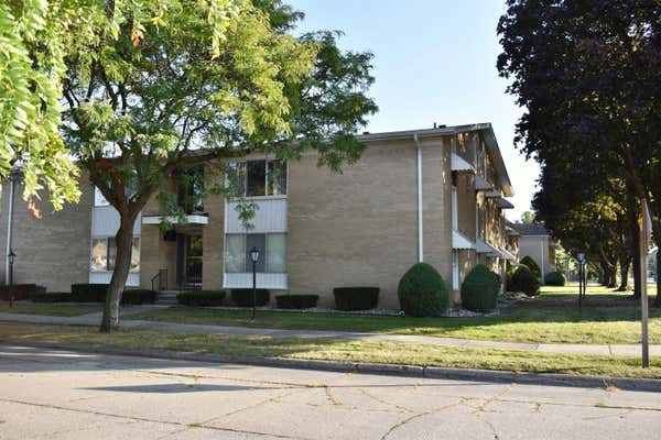 21384 BEACONSFIELD ST, SAINT CLAIR SHORES, MI 48080 - Image 1