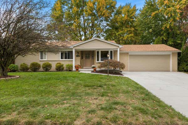 13385 BUTLER DR, STERLING HEIGHTS, MI 48313 - Image 1