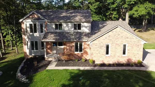 2738 CREEK BEND DR, TROY, MI 48098 - Image 1