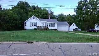 1460 S DYE RD, FLINT, MI 48532 - Image 1