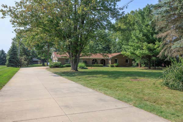 24633 DINSER DR, NOVI, MI 48374 - Image 1