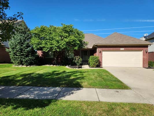 17064 SUGAR MAPLE DR, ROCKWOOD, MI 48173 - Image 1