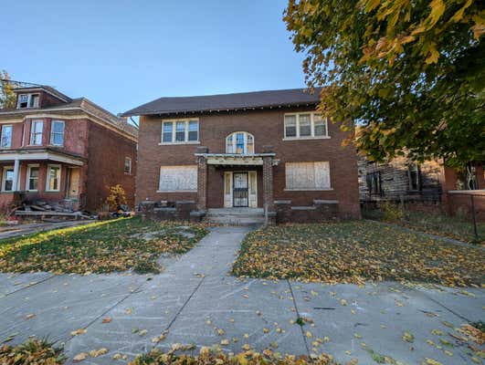 2525 HURLBUT ST, DETROIT, MI 48214 - Image 1