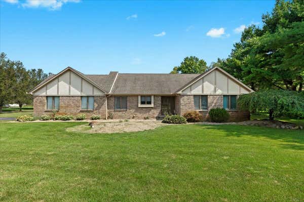 4560 LYNNE LN, COMMERCE TWP, MI 48382 - Image 1