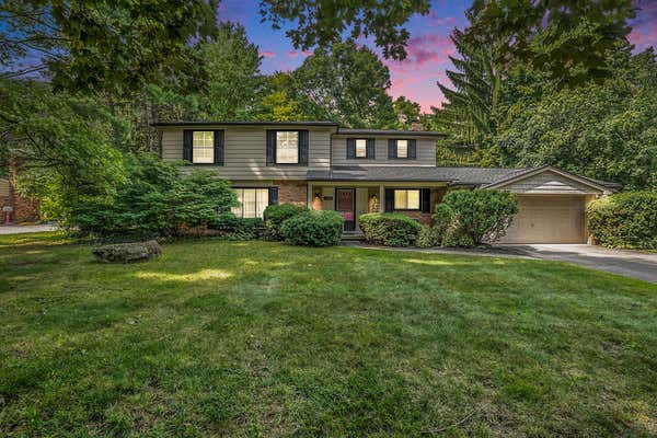 2456 PARK RIDGE DR, BLOOMFIELD HILLS, MI 48304 - Image 1