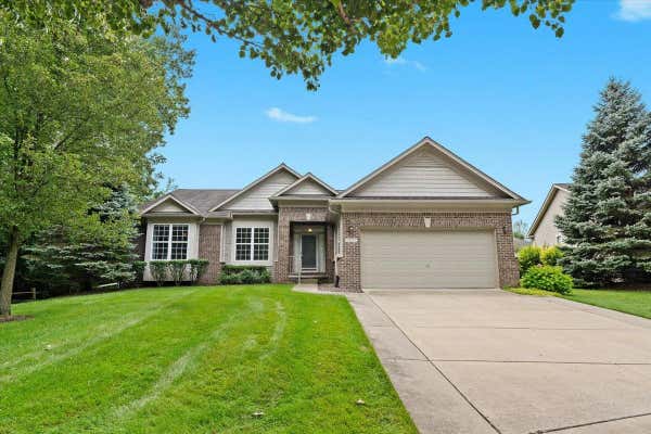 24700 CRYSTAL DR, FLAT ROCK, MI 48134 - Image 1