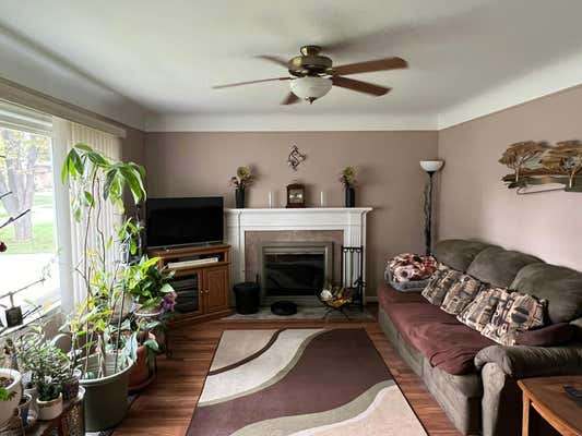 31736 PARDO ST, GARDENCITY, MI 48135, photo 4 of 8