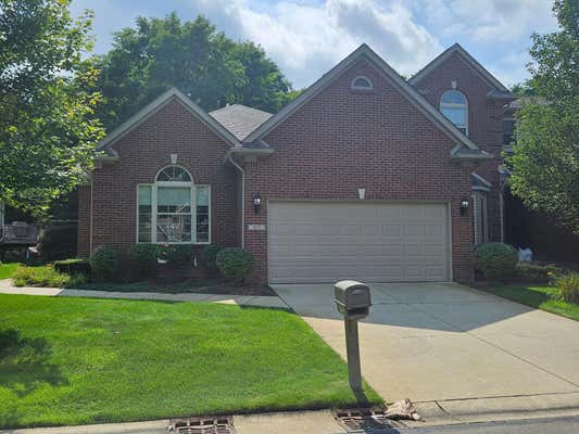 9533 KINGSWAY CIR, CLARKSTON, MI 48348 - Image 1