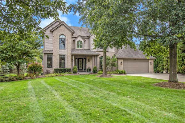 39123 POINT CT, FARMINGTON HILLS, MI 48331 - Image 1