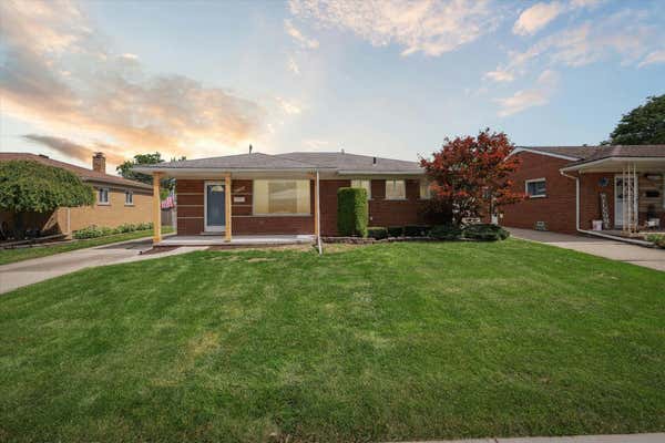 27306 E CRESTMONT ST, ROSEVILLE, MI 48066 - Image 1