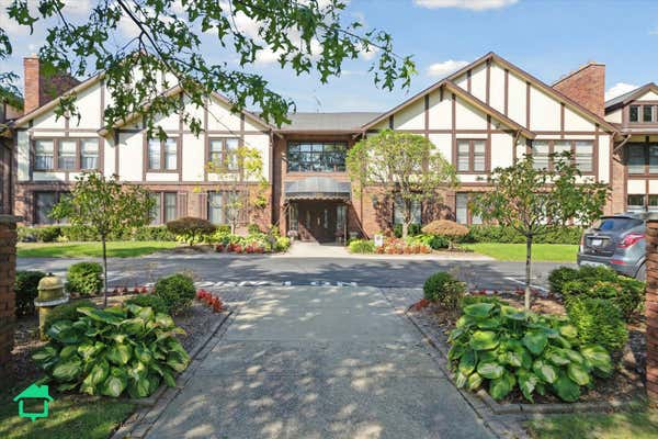 1750 VERNIER RD APT 22, GROSSE POINTE WOODS, MI 48236 - Image 1