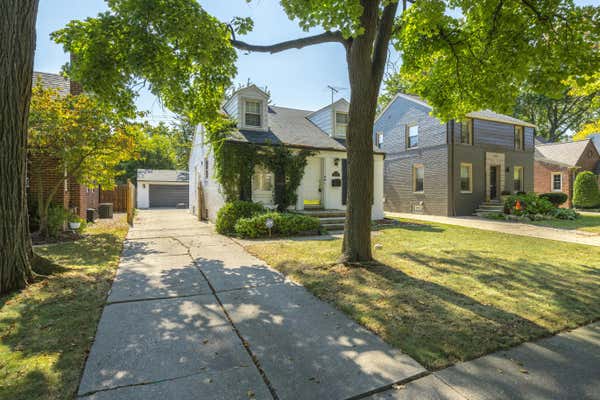 1347 HAMPTON RD, GROSSE POINTE WOODS, MI 48236 - Image 1