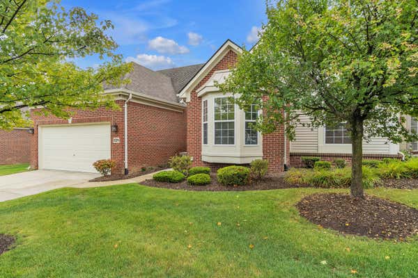 1134 ANDOVER CIR, COMMERCE TOWNSHIP, MI 48390 - Image 1